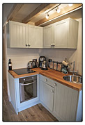Fisherman's Cottage self-catering kitchen